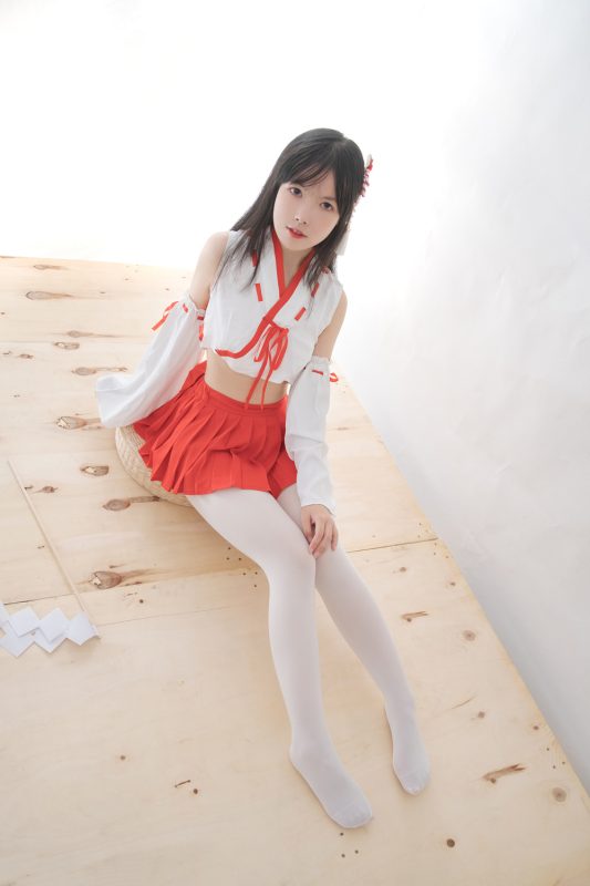轻兰映画 HANA.010 [69P]-喵领域