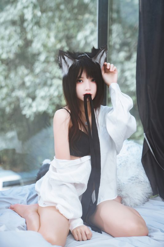 桜桃喵 – 狼来了01 [72P1.3G]-喵领域