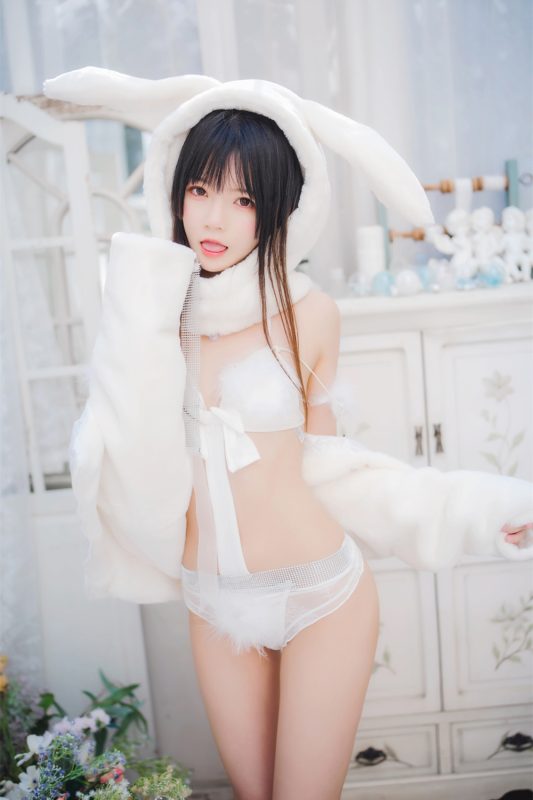 桜桃喵-小白兔02 [49P722MB]-喵领域