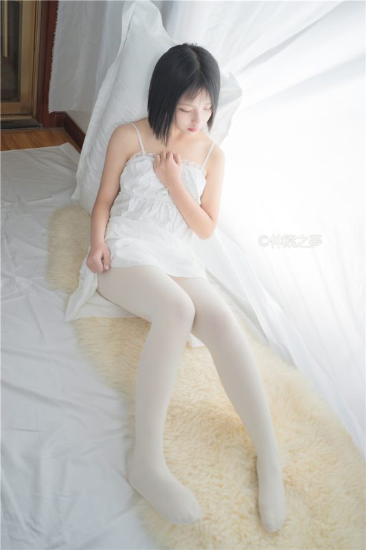 轻兰映画 Grand.001 [73P]-喵领域